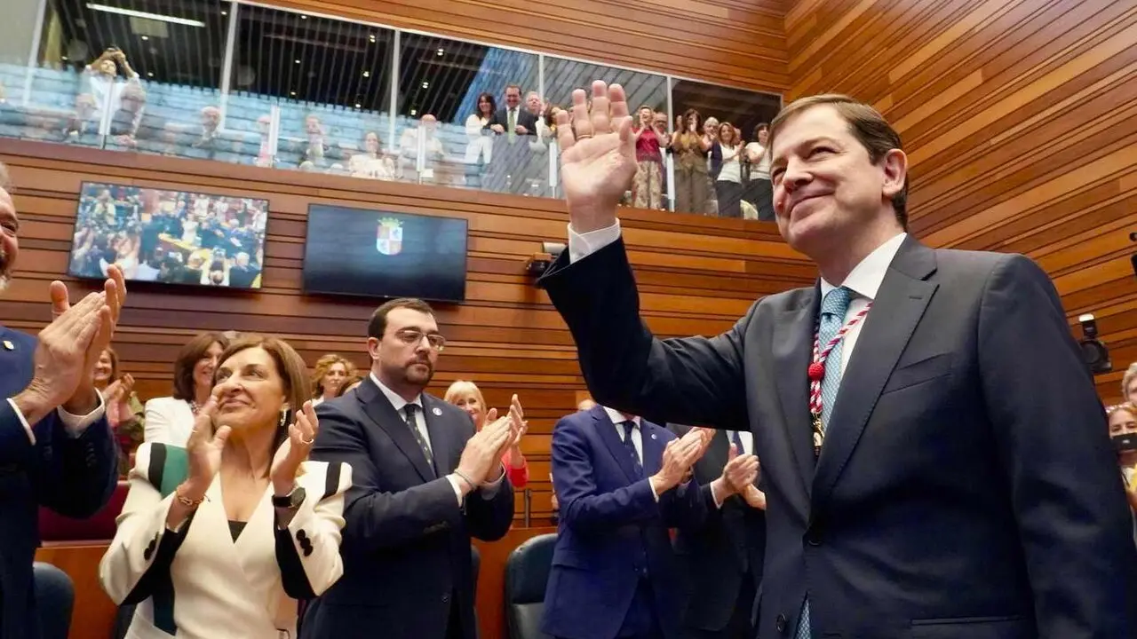 Toma de posesi&oacute;n de Alfonso Fern&aacute;ndez Ma&ntilde;ueco como presidente de la Junta de Castilla y Le&oacute;n.