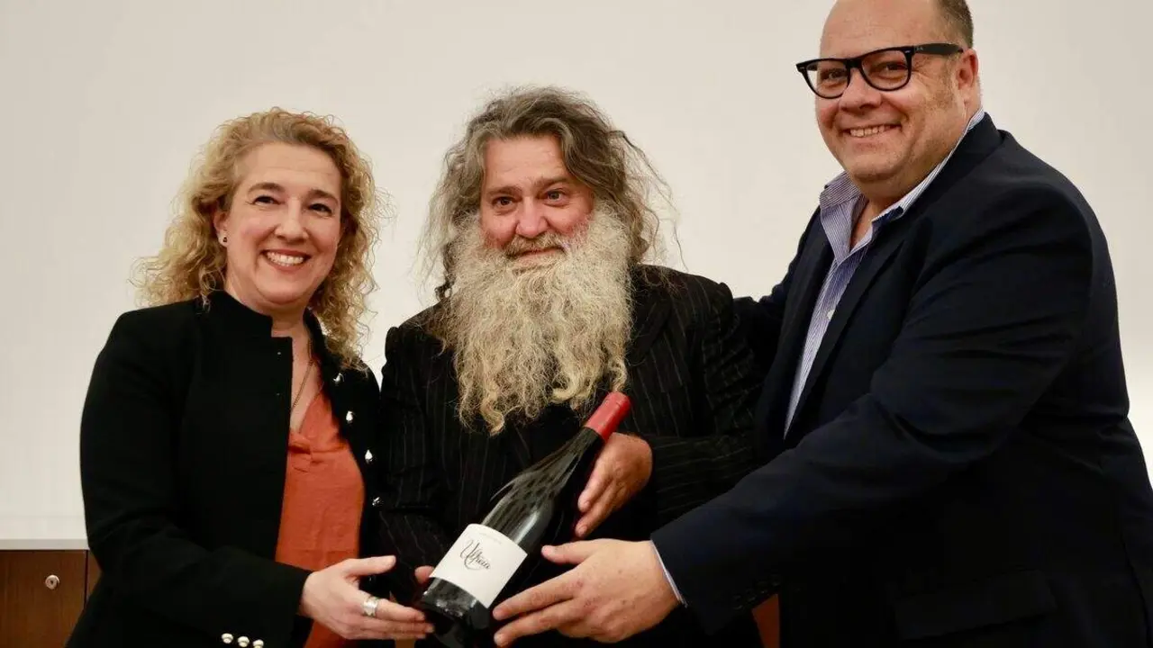 Acto de inauguraci&oacute;n de Archivo L&iacute;quido de Santo Martino, enmarcado en la programaci&oacute;n de &lsquo;El Gallo Wine Fest&rsquo;.