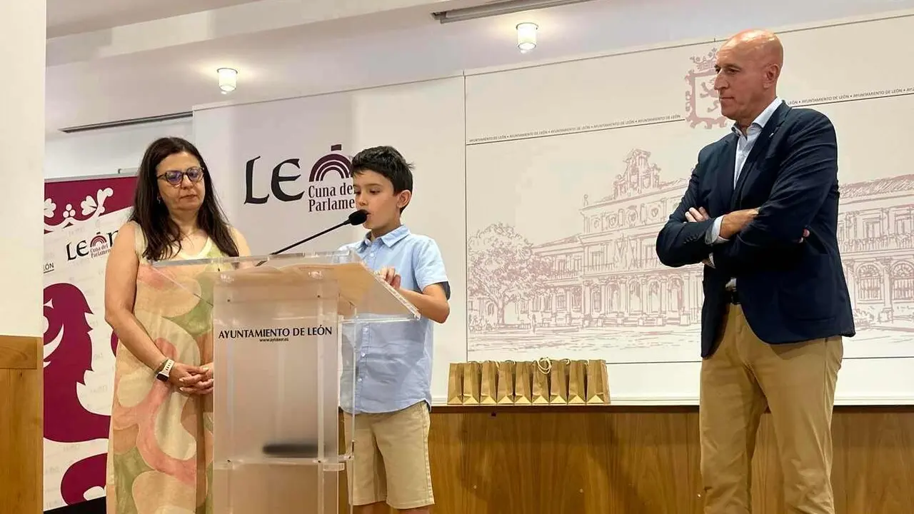 El XI Certamen de Microrrelatos re&uacute;ne a 187 escolares de nueve colegios leoneses y premia cinco historias que reivindican la equidad desde las aulas