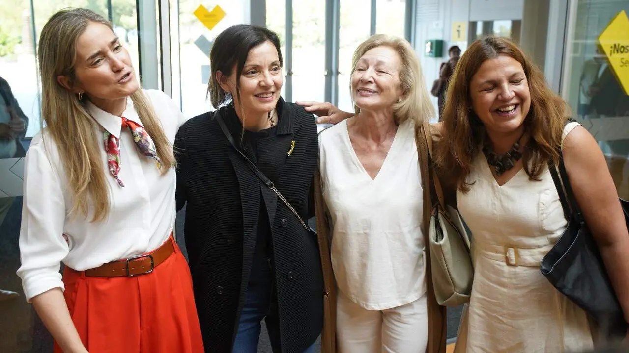 Jornada &lsquo;Justicia, voces y memoria: de la violencia sist&eacute;mica a la reparaci&oacute;n&rsquo; en Ponferrada con Nevenka Fern&aacute;ndez y Sara Aagesen. Foto: C&eacute;sar S&aacute;nchez.