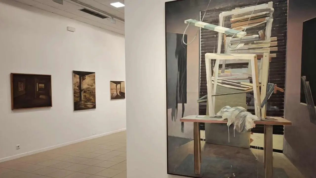 El Instituto Leon&eacute;s de Cultura re&uacute;ne m&aacute;s de un centenar de obras para recorrer la trayectoria art&iacute;stica y humana de Rosendo Garc&iacute;a Ramos en una exposici&oacute;n abierta hasta el 13 de septiembre.