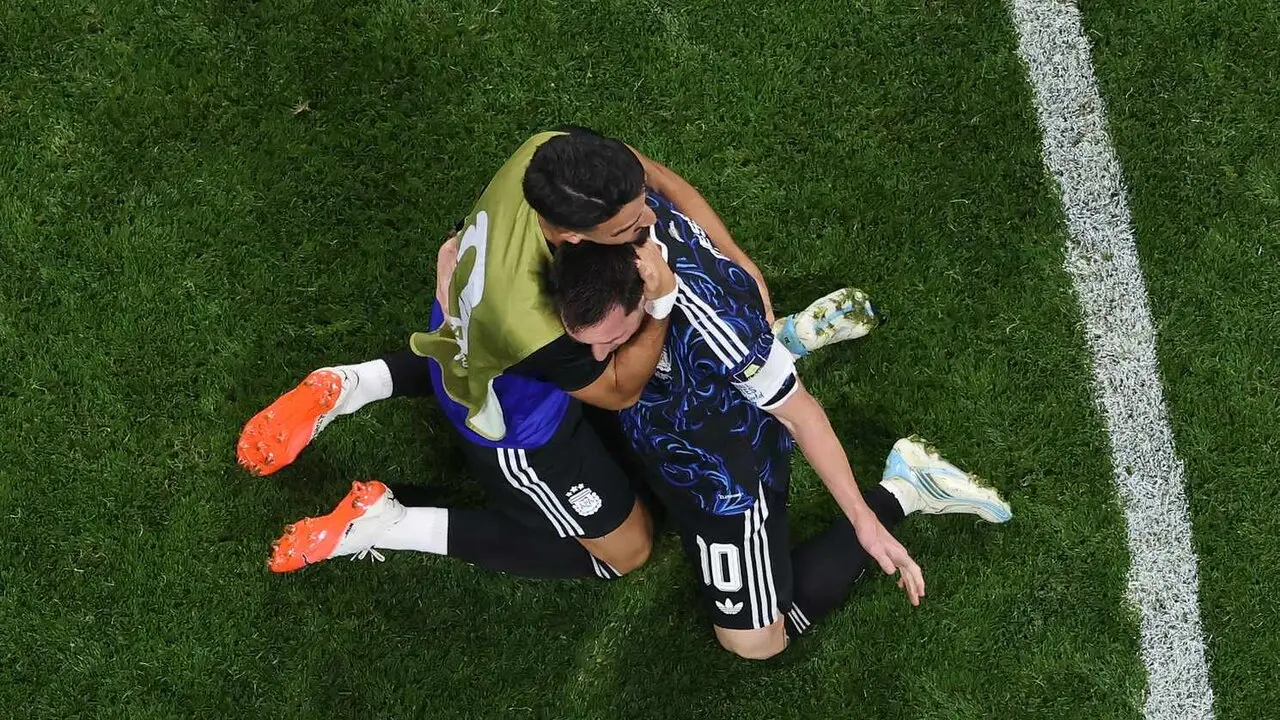 Messi llora de emoci&oacute;n tras otra &eacute;pica remontada y el pase a la final.