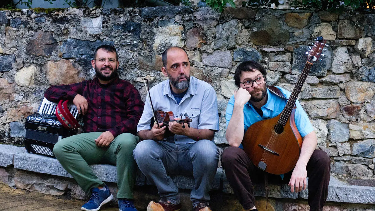 rodrigo martinez trio