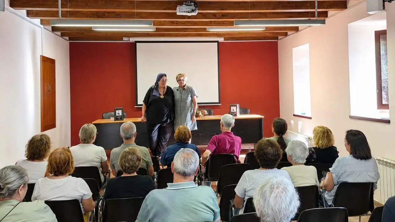 FOTO PRESENTACI&Oacute;N