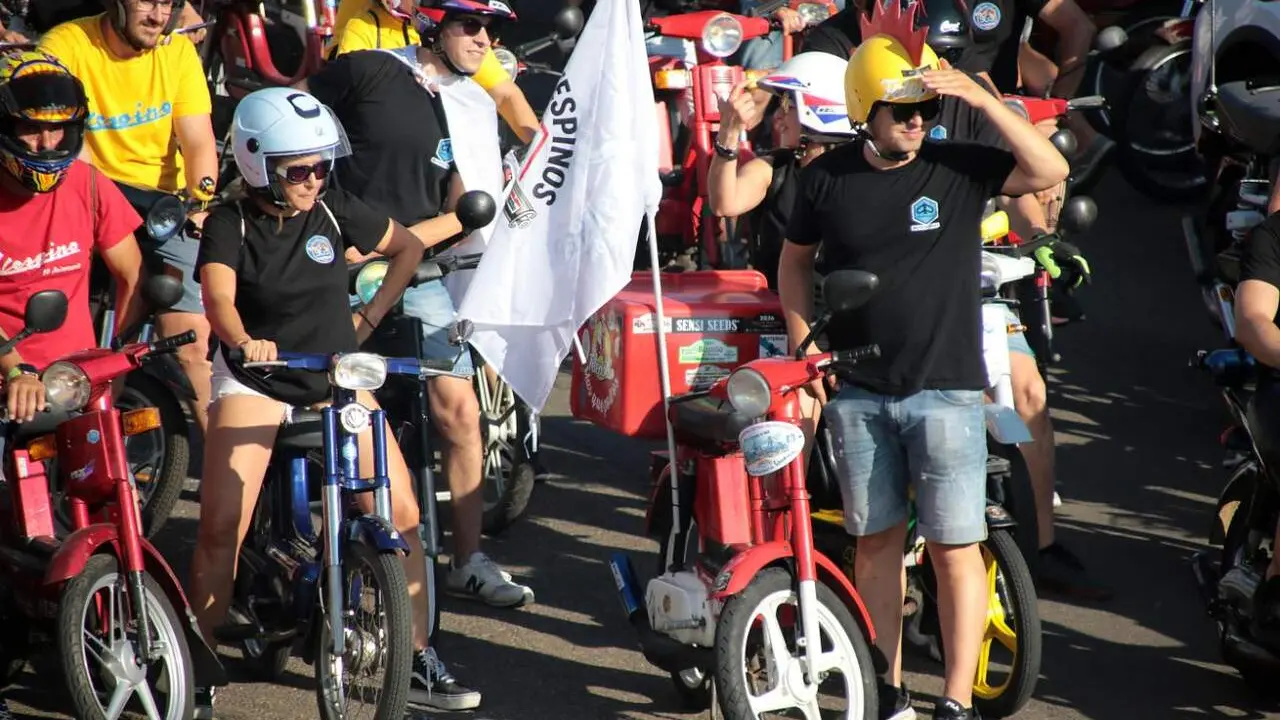 vespa la ba&ntilde;eza (12)