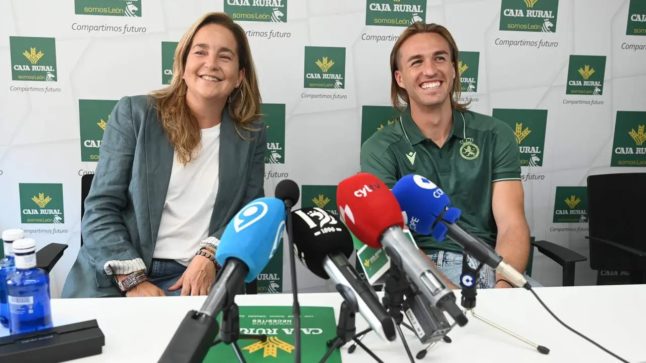 Presentaci&oacute;n del patrocinio de Caja Rural a la Cultural y Deportiva Leonesa