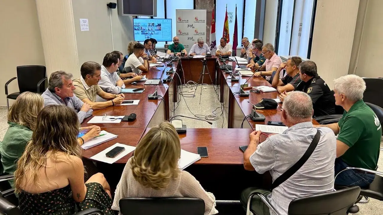 Sesi&oacute;n especial del Cecopi de la provincia de Le&oacute;n celebrada este mi&eacute;rcoles. Foto: Diputaci&oacute;n de Le&oacute;n.