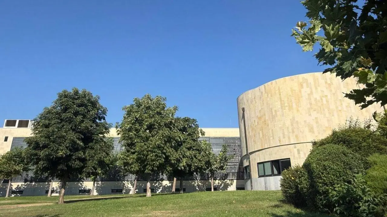 Imagen del ayuntamiento de San Andr&eacute;s del Rabanedo
