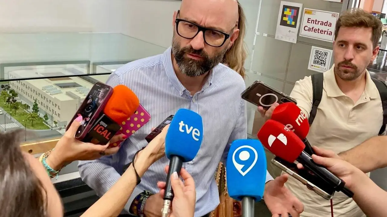 El subdelegado del Gobierno en Le&oacute;n, H&eacute;ctor Alaiz Moret&oacute;n, visita el Centro de Referencia Estatal de Discapacidad y Dependencia de San Andr&eacute;s del Rabanedo