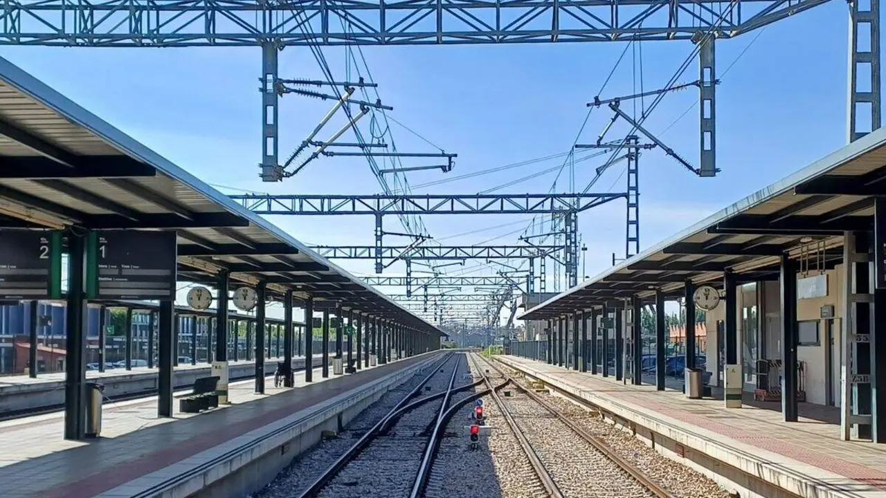 estaci&oacute;n de tren de Le&oacute;n