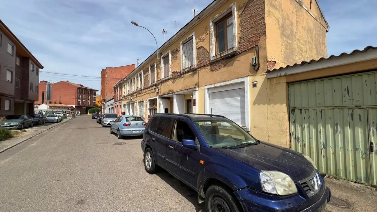 Dos fallecidos en la calle Santa Teresa de Veguellina de &Oacute;rbigo (Le&oacute;n)