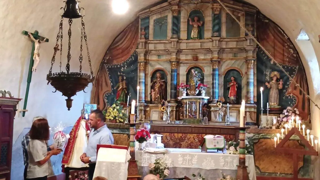 manto virgen rosales