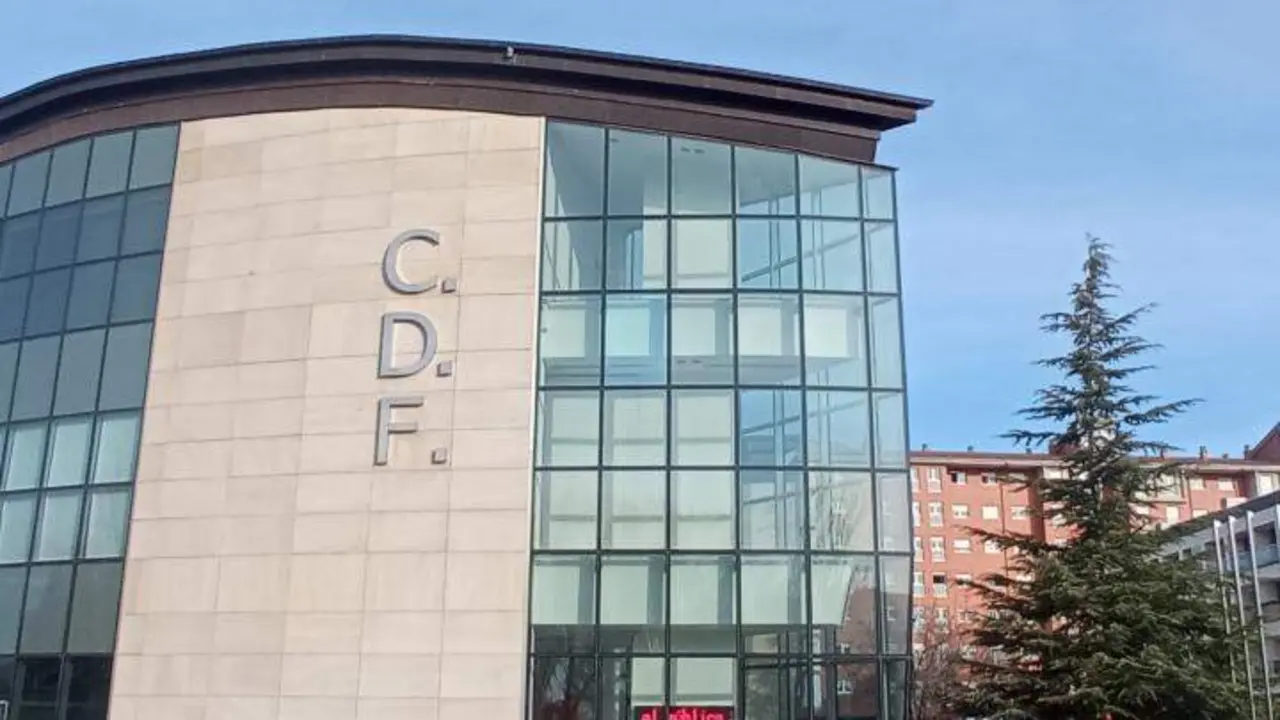 centro defensa fuego