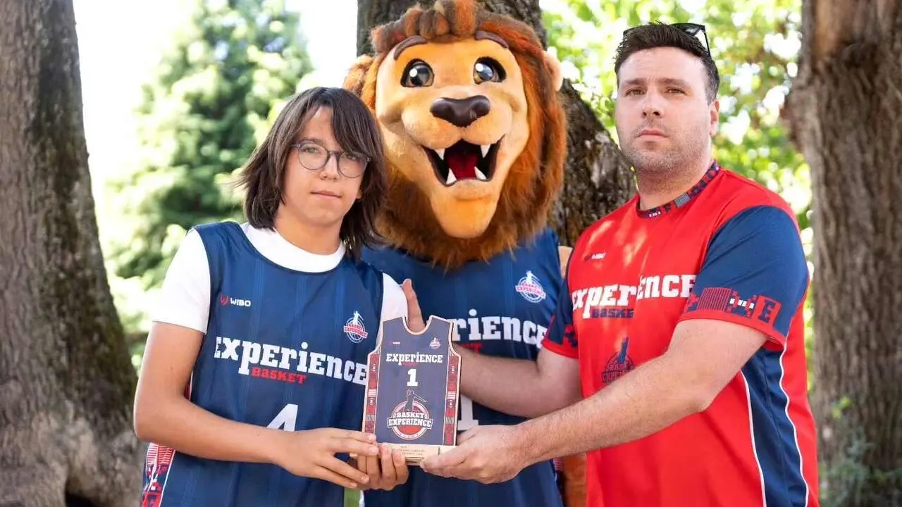 Basket Experience cierra su edici&oacute;n 2026 con 634 jugadores y refuerza su alcance nacional. El campus de baloncesto celebrado en Villablino re&uacute;ne a j&oacute;venes de Espa&ntilde;a y otros pa&iacute;ses y encara ya la preparaci&oacute;n de su decimocuarta edici&oacute;n.