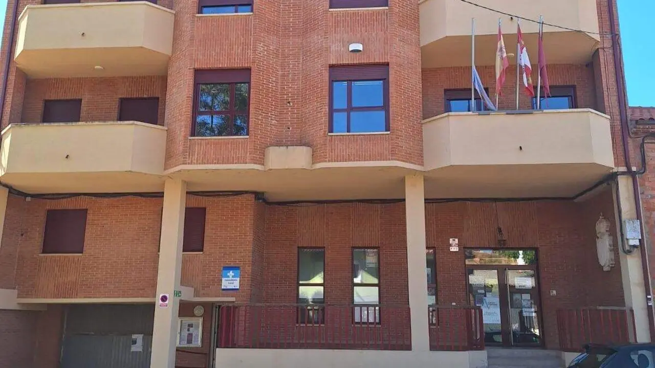 Ayuntamiento de Castrocalb&oacute;n