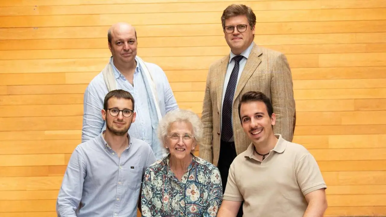 Borja Quintas, Andrey Yaroshinsky, JorgeYag&uuml;e, Xaime Irisarri y Margarita Morais.