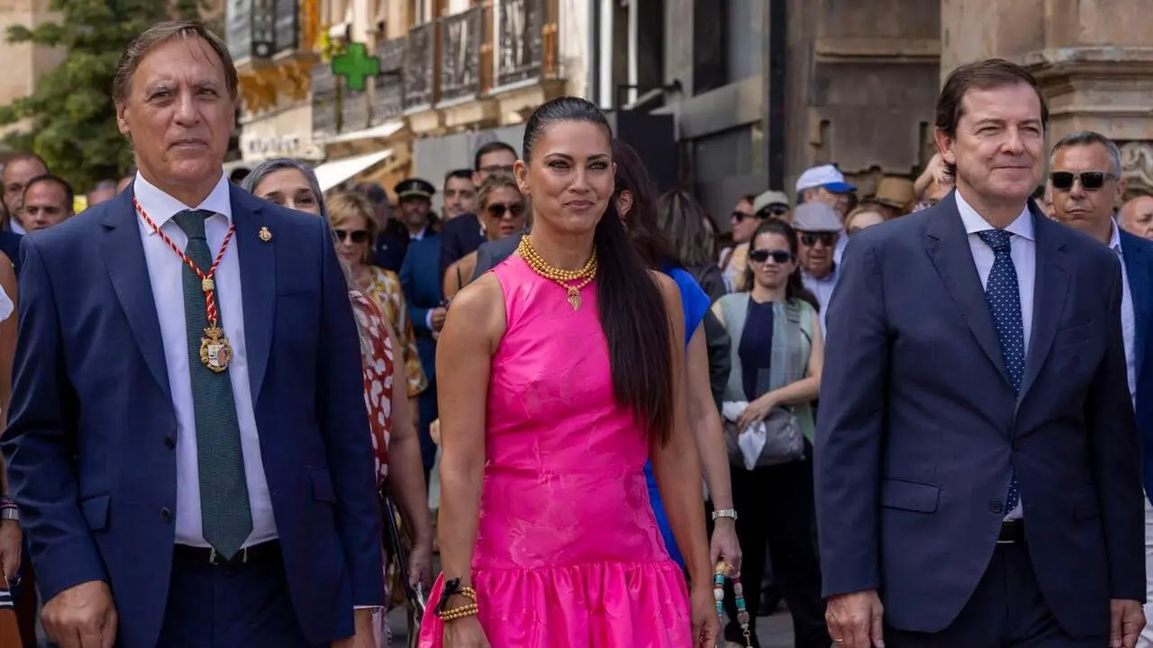 El presidente de la Junta de Castilla y Le&oacute;n, Alfonso Fern&aacute;ndez Ma&ntilde;ueco, asiste a los actos con motivo de la Festividad de Santa Mar&iacute;a de la Vega, patrona de Salamanca