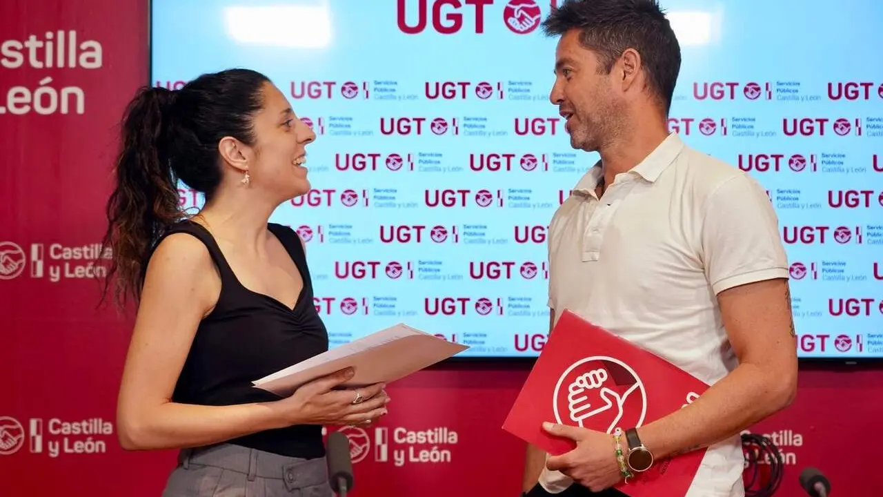 Representantes del sector de la ense&ntilde;anza de UGT Servicios P&uacute;blicos Castilla y Le&oacute;n analizan la situaci&oacute;n del profesorado en el inicio del curso.