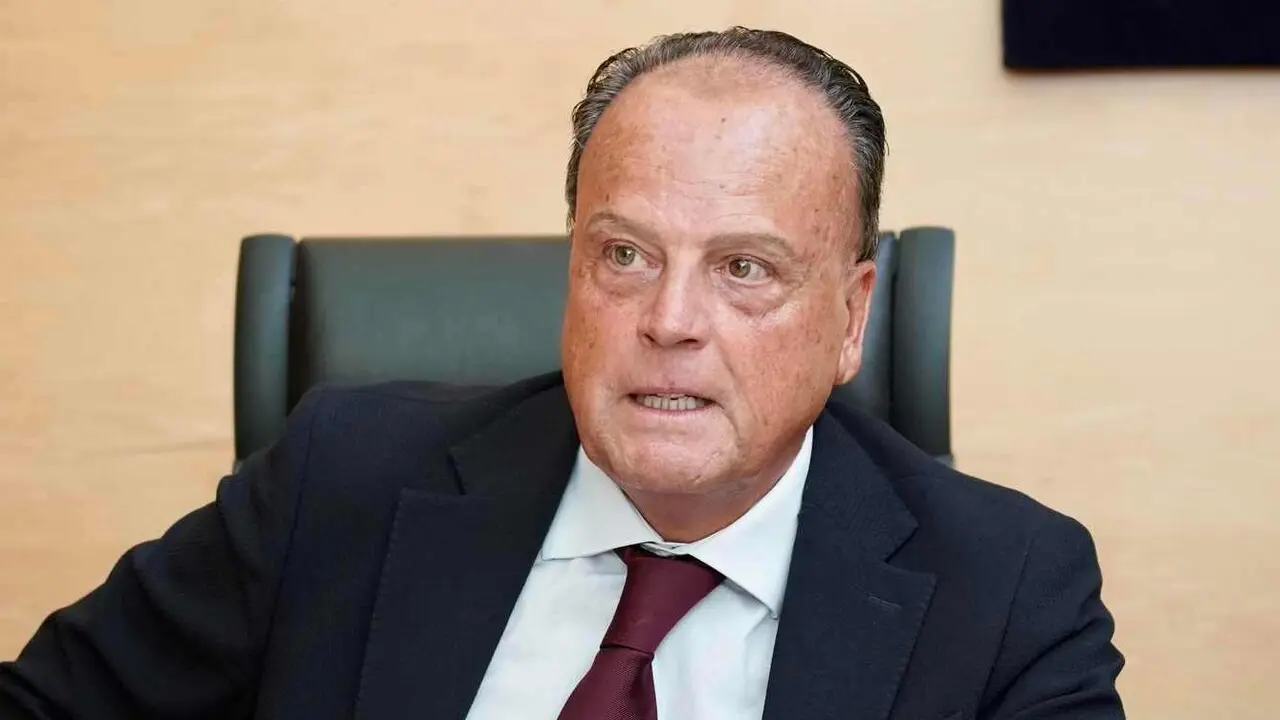 El presidente del Consejo de Cuentas de Castilla y Le&oacute;n, Mario Amilivia, comparece ante la Comisi&oacute;n de Econom&iacute;a y Hacienda de las Cortes para presentar varios informes relativos a la seguridad inform&aacute;tica de diversos ayuntamientos de la Comunidad.