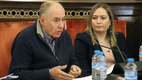 El Ayuntamiento de León celebra un pleno ordinario en el que se vota en contra de la moción de reprobación al alcalde, José Antonio Diez, presentada por el Partido Popular. Fotos: Peio García