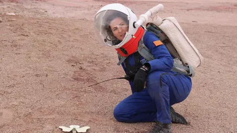 Nueve astronautas españolas, entre ellas las leonesas Jennifer García Carrizo y Laura González Llamazares, estudian en el proyecto Hypatia los efectos de una misión en Marte en las mujeres. Desde el pasado lunes viven aisladas en la estación Mars Research Desert Station del desierto de Utah.
