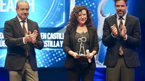 El presidente de la Junta de Castilla y León, Alfonso Fernández Mañueco, participa en la gala de entrega de los II Premios Diagnóstico 2025 de CyLTV. Fotos: Campillo