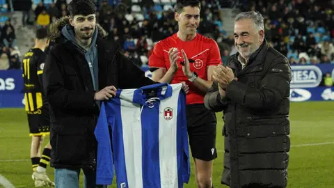Partido de altura en El Toralín, con la Ponferradina intentando sumar ante un rival muy solvente sobre el terreno de juego.