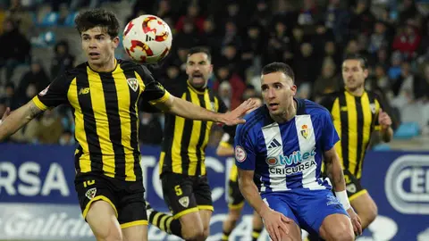 Partido de altura en El Toralín, con la Ponferradina intentando sumar ante un rival muy solvente sobre el terreno de juego.