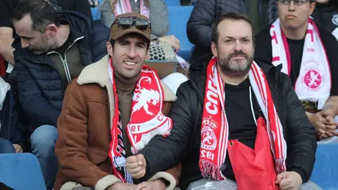 Dos fogonazos mágicos de Chacón permiten a la Cultural remontar un 2-0 adverso y alcanzar el empate final. Merecido resultado para un equipo de perfil bajo en la primera mitad y muy solvente en la segunda. Fotos: Isaac Llamazares