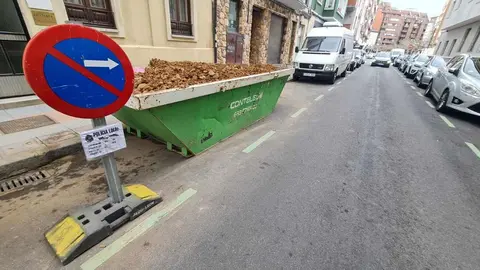 La Junta de Gobierno Local celebrada este viernes en el Ayuntamiento de León ha adjudicado las obras de peatonalización de la calle Fuero con una inversión de 470.000 euros. Fotos: Heraldo de León