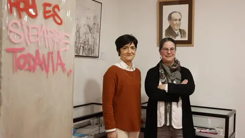 Monique Jöel Santa-García presidenta de la Fundación Antonio Machado en Collioure y Verónica Sierra Vicepresidenta. Fotos: Concha Ortega.