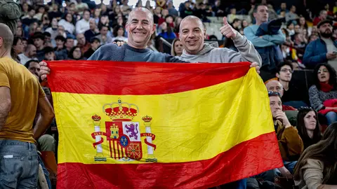 Heraldo de León publica las 101 fotos oficiales del encuentro disputado por España en el Palacio de los Deportes.