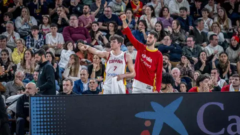Heraldo de León publica las 101 fotos oficiales del encuentro disputado por España en el Palacio de los Deportes.