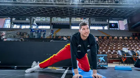 Heraldo de León publica las 101 fotos oficiales del encuentro disputado por España en el Palacio de los Deportes.