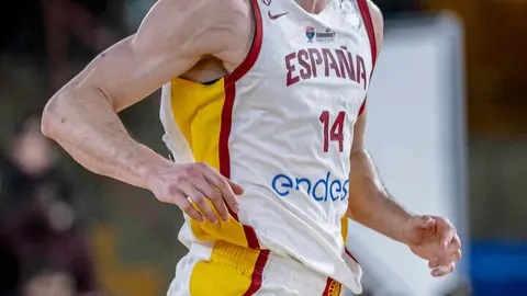 Heraldo de León publica las 101 fotos oficiales del encuentro disputado por España en el Palacio de los Deportes.