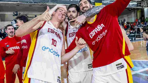 Heraldo de León publica las 101 fotos oficiales del encuentro disputado por España en el Palacio de los Deportes.