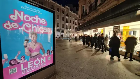 La popular tienda de calzado anuncia un 'Remate final' y la clientela rompe todas las previsiones de venta