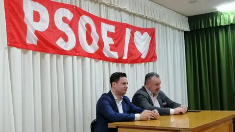 Cendón se reúne a la militancia del Bierzo en Camponaraya para destacar los proyectos estratégicos que generan empleo y oportunidades en la provincia.