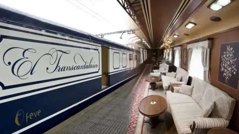 El Transcantábrico empezó a circular en julio de 1983 entre León y Matallana de Torío. Fue el primer tren turístico de España, y el primero de ancho métrico del mundo. En la actualidad ya no pisa la provincia.