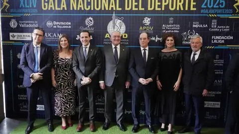 La ciudad de Valladolid acogió este lunes, en el Teatro Calderón, la ceremonia de la XLIV Gala Nacional del Deporte, donde la Asociación Española de la Prensa Deportiva reconoció y laureó a los mejores deportistas españoles de 2024. Fotos: Rubén Cacho