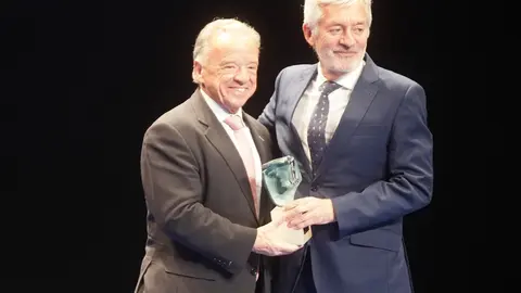 La ciudad de Valladolid acogió este lunes, en el Teatro Calderón, la ceremonia de la XLIV Gala Nacional del Deporte, donde la Asociación Española de la Prensa Deportiva reconoció y laureó a los mejores deportistas españoles de 2024. Fotos: Rubén Cacho