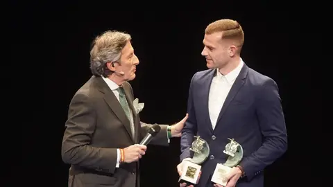 La ciudad de Valladolid acogió este lunes, en el Teatro Calderón, la ceremonia de la XLIV Gala Nacional del Deporte, donde la Asociación Española de la Prensa Deportiva reconoció y laureó a los mejores deportistas españoles de 2024. Fotos: Rubén Cacho