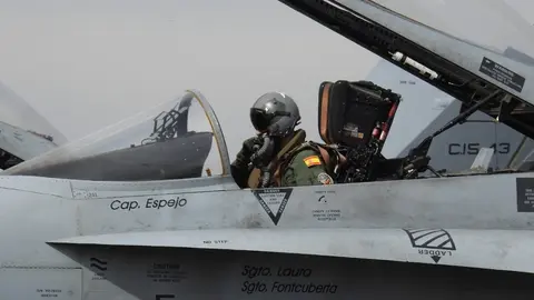 El salto a base aérea permitirá al aeródromo militar de la Virgen del Camino contar con nuevas inversiones, al mismo tiempo que podrá asumir un 'ala táctica' del Ejército del Aire, bien de forma permanente o en rotación. En la imagen f-18 estacionados en el aeródromo leonés durante un ejercicio militar internacional desarrollado en aguas del Cantábrico. Fotos: Heraldo de León