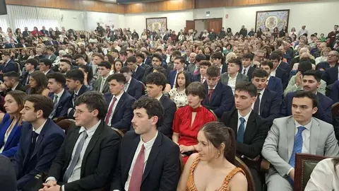 La ULE gradúa a una nueva generación de 300 profesionales en Ingeniería llamados a liderar los desafíos del futuro.