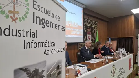 La ULE gradúa a una nueva generación de 300 profesionales en Ingeniería llamados a liderar los desafíos del futuro.