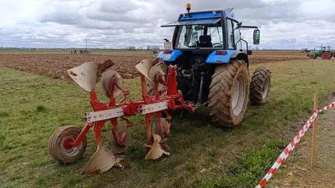 42º Campeonato Nacional de Arada en la localidad de Mansilla de las Mulas.