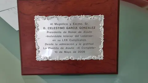 La vida de Alfonso García se resume en una palabra, 'Alauto'. El nombre, sencillo, habla de honradez y de gratitud, de sueños y recompensas, pero esencialmente recoge el orgullo de un hijo convencido de que su éxito es el reflejo de la mirada de su padre.