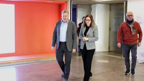 El martes 1 de abril se cumplen 20 años desde que el Museo de Arte Contemporáneo abrió sus puertas y para celebrarlo el centro abre al público dos nuevas exposiciones de su colección, ‘Así como suceden las cosas, también nada sucede’ y ‘Autorretratos a través de la historia del arte’, además de ofrecer una programación especial de actividades -entre 29 de marzo y el 6 de abril- con una conferencia y visitas guiadas para todos los públicos. Foto: Peio García