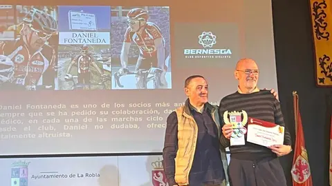 La Robla mantiene y promueve su actividad deportiva y lo hace a lo largo de todo el año. Sin embargo, como cada ejercicio, el punto de reconocimiento llega con la la Gala del Deporte Roblano que en esta ocasión ha llegado a su XXV edición.