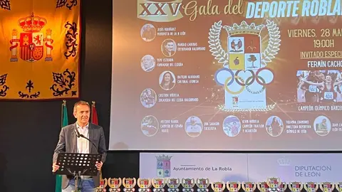 La Robla mantiene y promueve su actividad deportiva y lo hace a lo largo de todo el año. Sin embargo, como cada ejercicio, el punto de reconocimiento llega con la la Gala del Deporte Roblano que en esta ocasión ha llegado a su XXV edición.